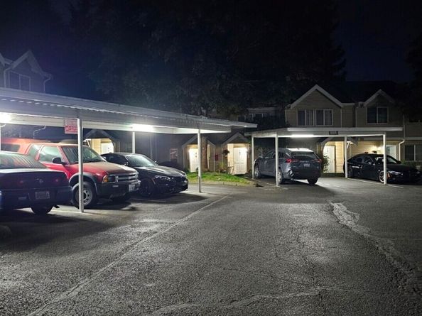 2100 S 336th Street P3, Federal Way WA 98003
