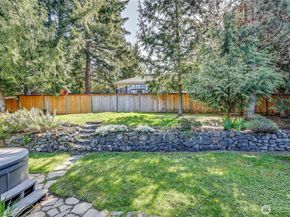 9418 NE Tidal Court, Bainbridge Island WA 98110
