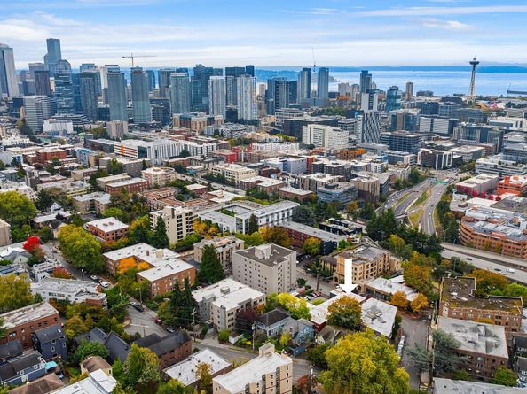 752 Bellevue Avenue E 107, Seattle WA 98102