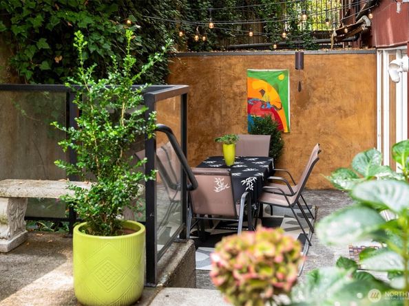 752 Bellevue Avenue E 107, Seattle WA 98102