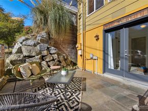 2120 W Ruffner Street, Seattle WA 98199