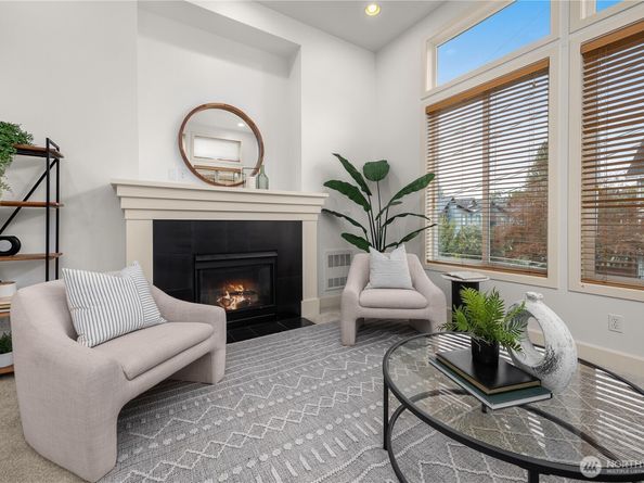 2120 W Ruffner Street, Seattle WA 98199