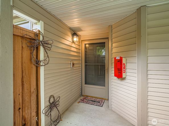 4808 NE Sunset Boulevard A101, Renton WA 98059