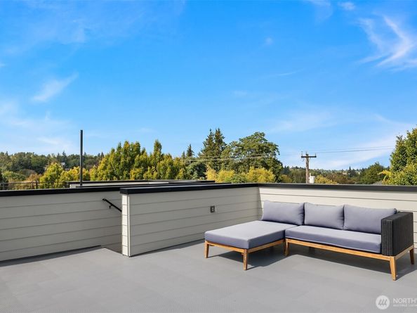 1613 N 50th Street, Seattle WA 98103