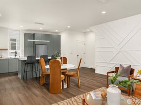 1613 N 50th Street, Seattle WA 98103