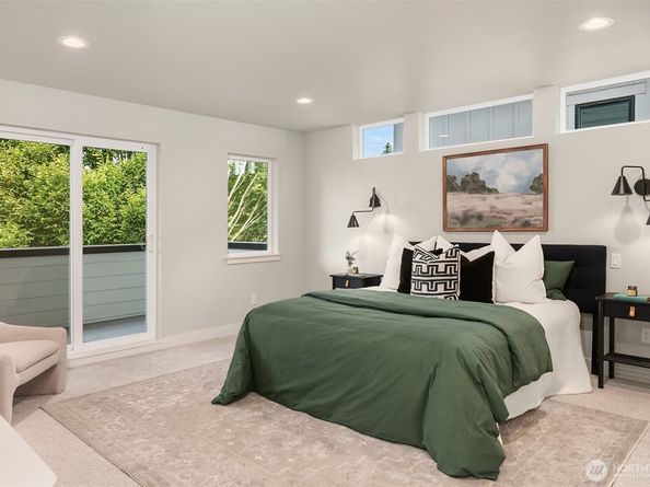 1613 N 50th Street, Seattle WA 98103