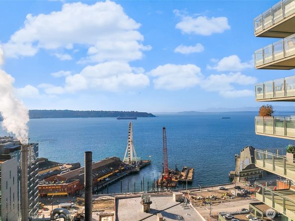 99 Union Street Street 1401, Seattle WA 98101