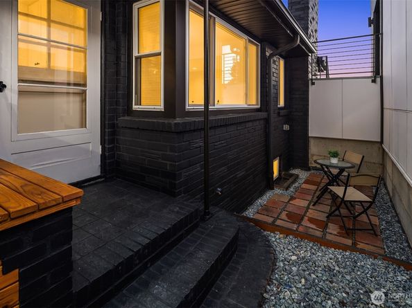 1556 S Pearl Street, Seattle WA 98108
