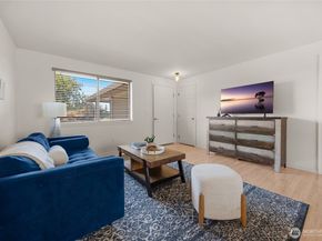 8851 48th Place W, Mukilteo WA 98275