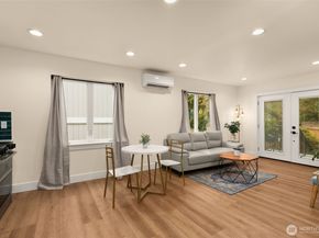 9253 6th Avenue NW b, Seattle WA 98117