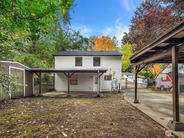 12026 70th Avenue S, Seattle WA 98178