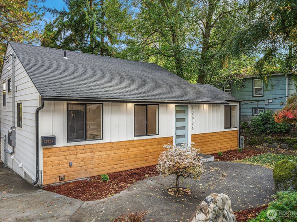 12026 70th Avenue S, Seattle WA 98178