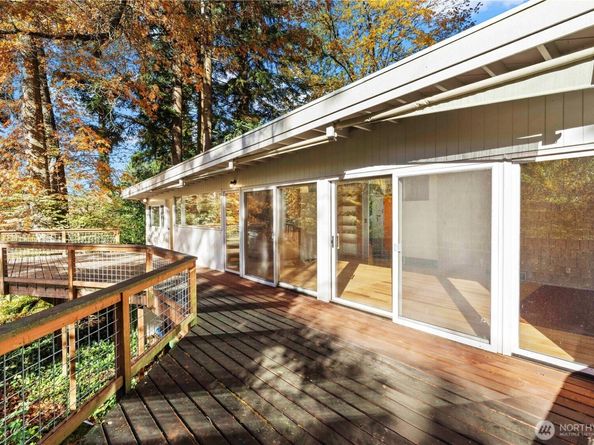 12117 SE 26th Street, Bellevue WA 98005