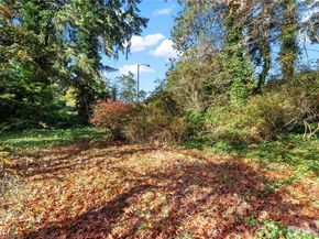 12117 SE 26th Street, Bellevue WA 98005