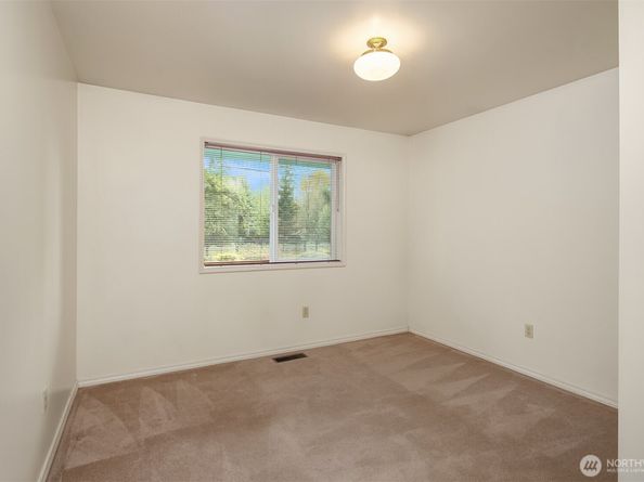 18016 Snohomish Avenue, Snohomish WA 98296