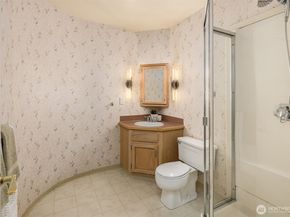 18016 Snohomish Avenue, Snohomish WA 98296
