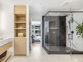 2033 2nd Avenue 1111, Seattle WA 98121