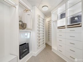 2033 2nd Avenue 1111, Seattle WA 98121