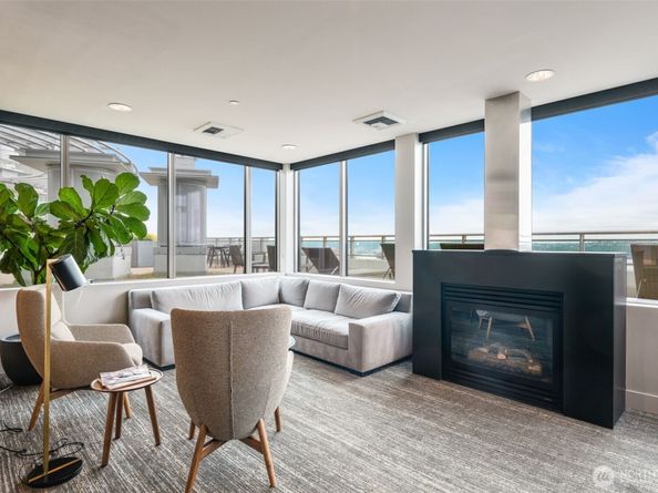 2033 2nd Avenue 1111, Seattle WA 98121