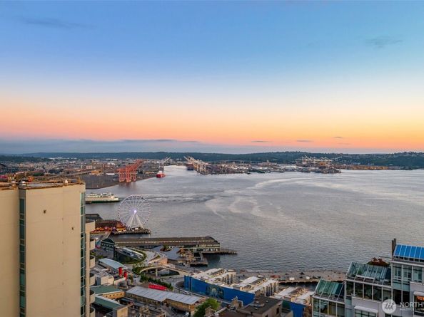 2033 2nd Avenue 1111, Seattle WA 98121
