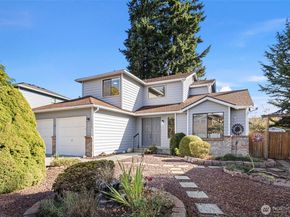 20809 33rd Avenue W, Lynnwood WA 98036