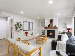 20809 33rd Avenue W, Lynnwood WA 98036