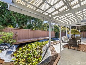 20809 33rd Avenue W, Lynnwood WA 98036