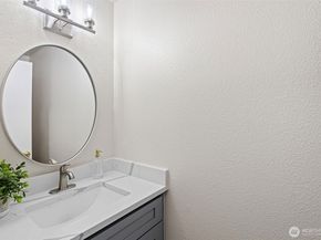 20809 33rd Avenue W, Lynnwood WA 98036