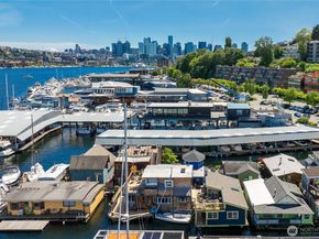 2420 Westlake Avenue N 11, Seattle WA 98109