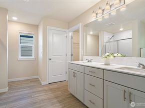 23827 SE 115TH Pl SE, Kent WA 98031