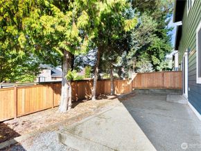 23827 SE 115TH Pl SE, Kent WA 98031