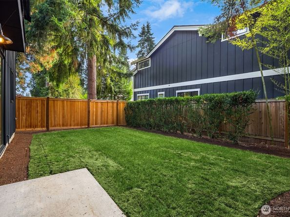 11125 105th Avenue NE, Kirkland WA 98033