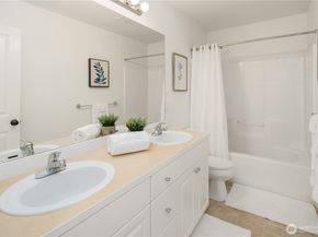 22824 NE 100th Place, Redmond WA 98053