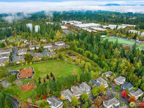 22824 NE 100th Place, Redmond WA 98053