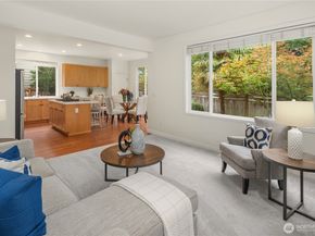 22824 NE 100th Place, Redmond WA 98053