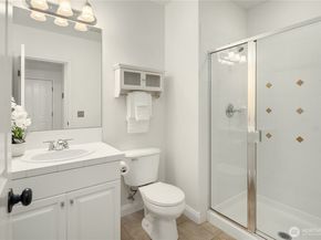 22824 NE 100th Place, Redmond WA 98053
