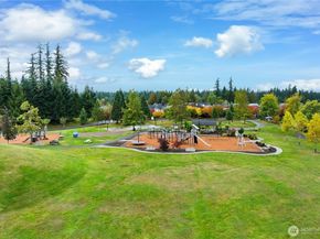 22824 NE 100th Place, Redmond WA 98053