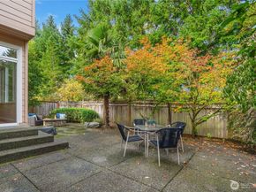 22824 NE 100th Place, Redmond WA 98053