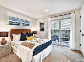 4018 Linden Avenue N A, Seattle WA 98103