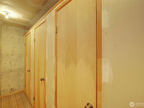 10106 Greenwood Avenue N 302, Seattle WA 98133