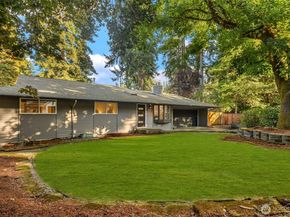 6832 122nd Avenue NE, Kirkland WA 98033