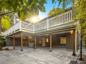 6832 122nd Avenue NE, Kirkland WA 98033