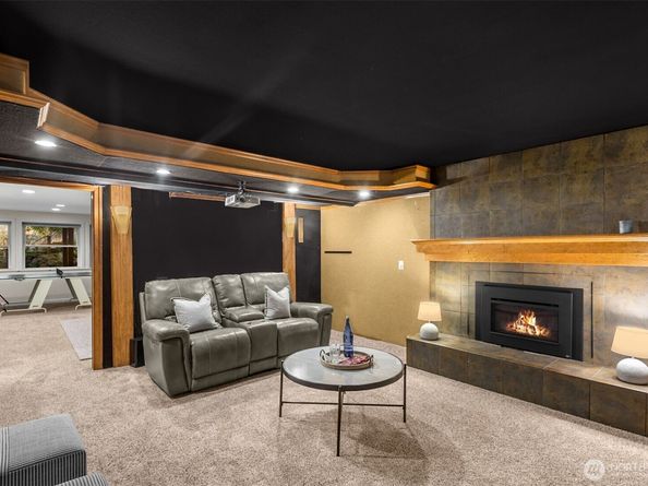 6832 122nd Avenue NE, Kirkland WA 98033