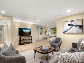 6832 122nd Avenue NE, Kirkland WA 98033