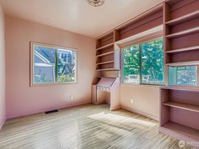 1707 22nd Avenue S, Seattle WA 98144