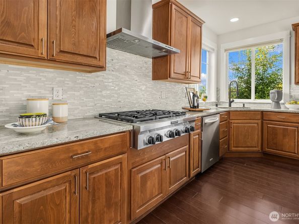 9813 NE 145th Street, Bothell WA 98011