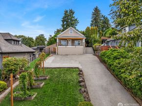 412 Renton Avenue S, Renton WA 98057