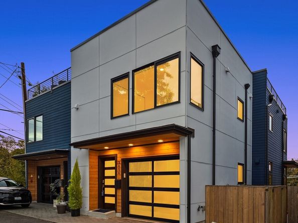 3856 21st Avenue SW, Seattle WA 98106