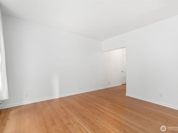 7 Harrison Street 26, Seattle WA 98109