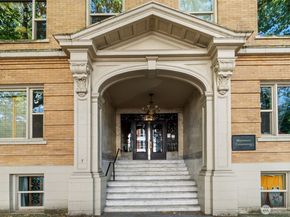 7 Harrison Street 26, Seattle WA 98109